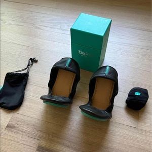 Black Tieks, size 8.